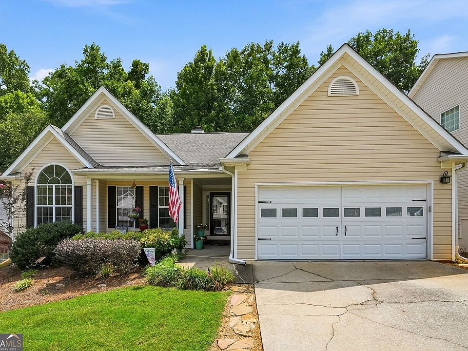 1st image of 3366 Vernon Cmns NW