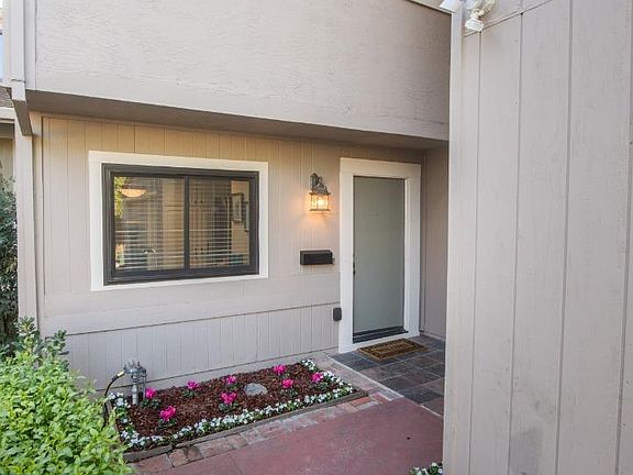 5th image of 6684 Copperwood Cir