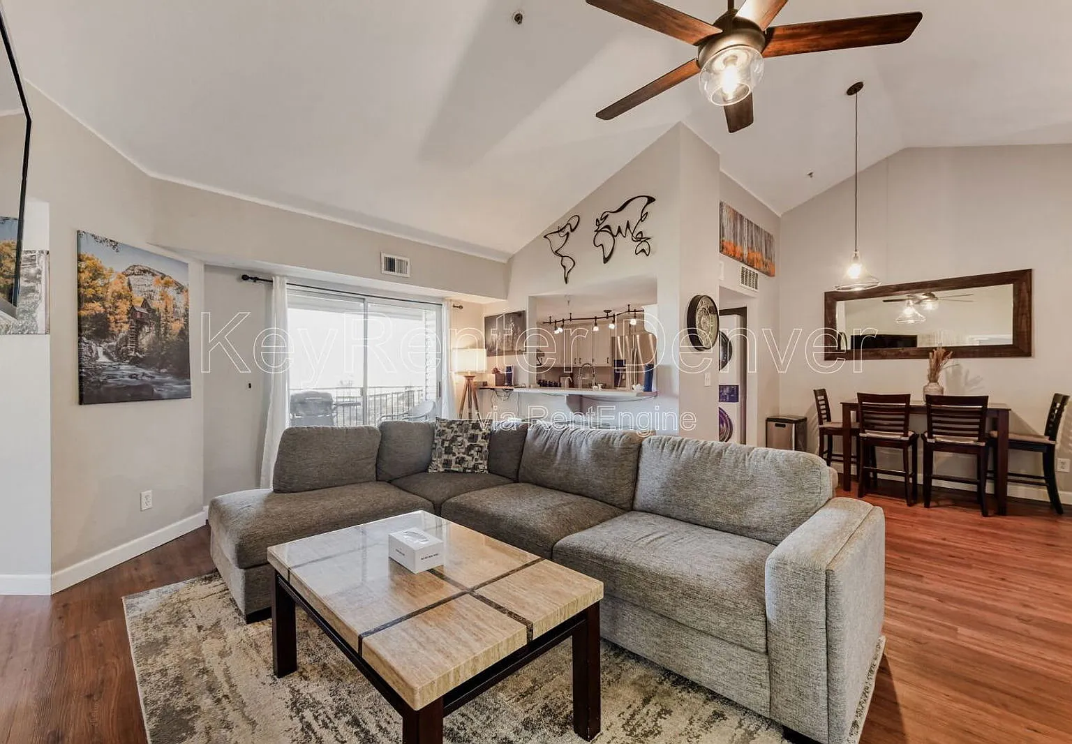 3 bed, 2.0 bath, 1264 sqft, $2,500 — Photo 1