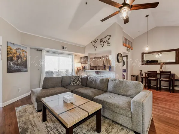 12304 W Cross Dr Unit 302, Littleton, CO 80127