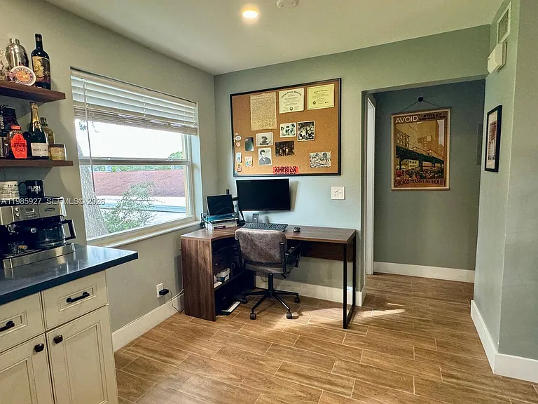 2840 Taylor St #28 — Photo 10