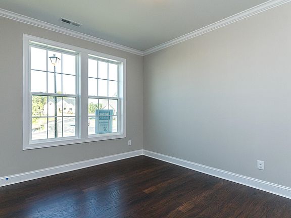 5th image of 3708 Bailey Lake Dr