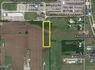 3218 Captain Cade Rd, Broussard, LA 70518