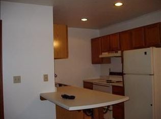 1225 Route 9g APT 1, Hyde Park, NY 12538