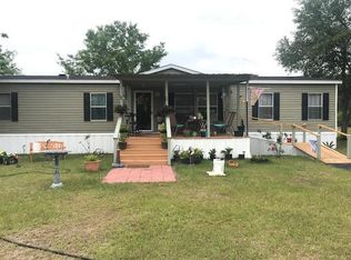 70 April Rd, Waynesville, GA 31566