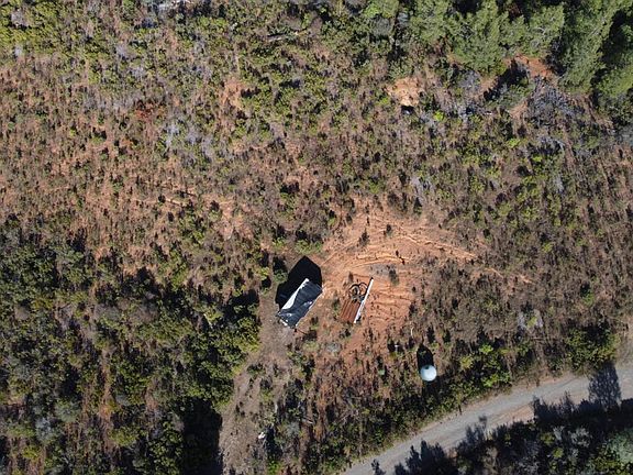 4th image of 1725 Clover Valley Road