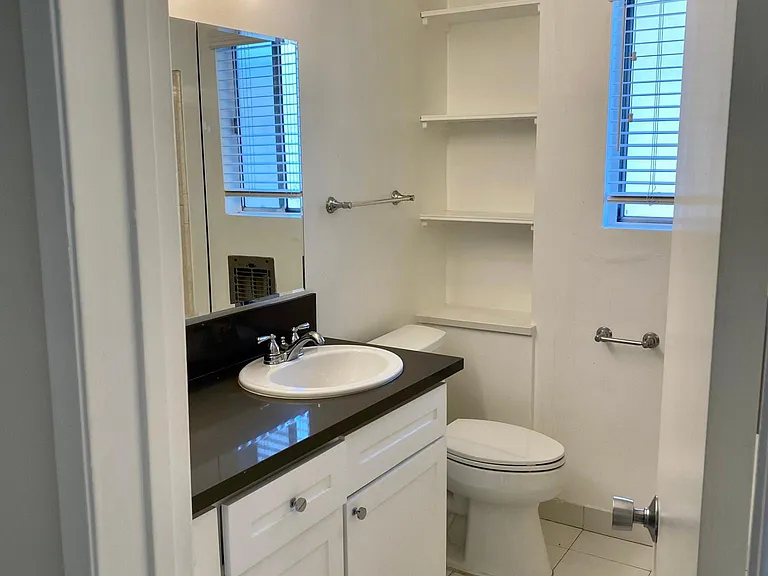 9129 National Blvd #10 — Photo 18