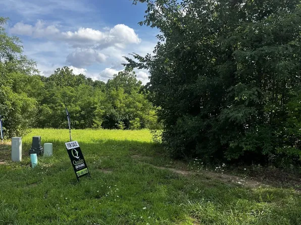 617 Skillet Ave, Huntertown, IN 46748
