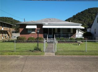 3418 Lee Ave, Belle, WV 25015