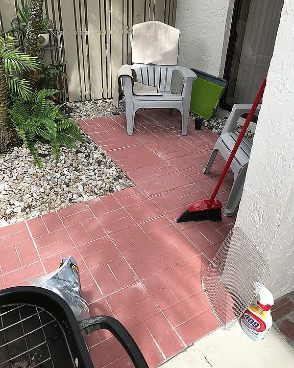 2nd image of 3777 NW 35th St #1560