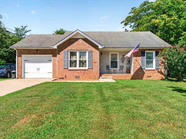 1036 Angela Dr, Clarksville, TN 37042