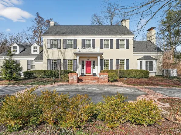 44 Picardy Ln, Saint Louis, MO 63124