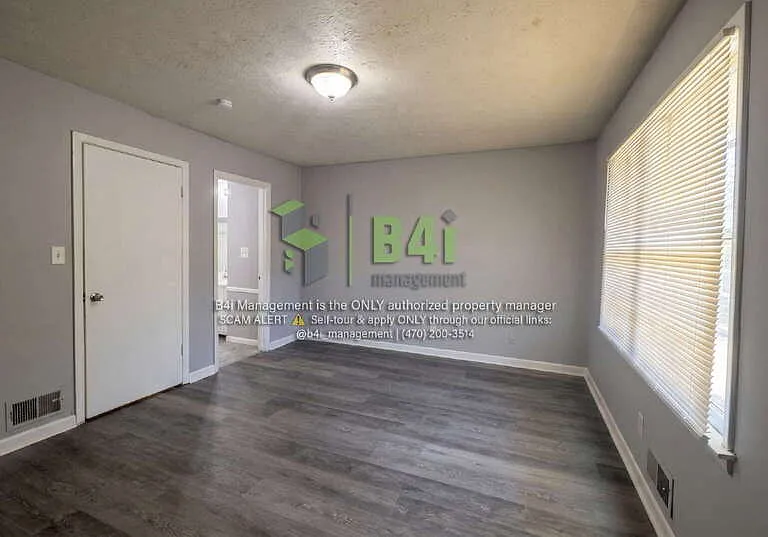 1010 Sexton Dr — Photo 12
