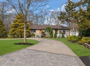 26 Bittersweet Ave, Hampton Bays, NY 11946