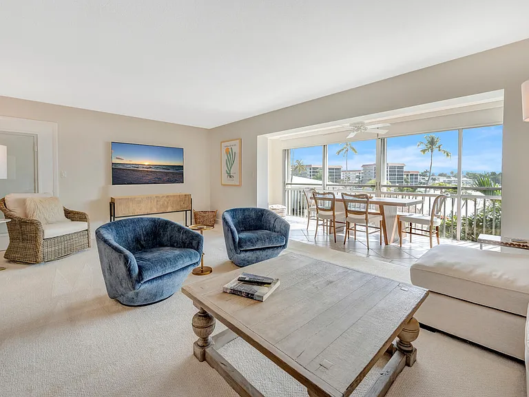 2800 Gulf Shore Blvd N #304 — Photo 5