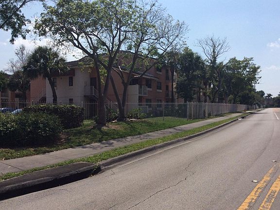 3rd image of 7130 NW 179th St APT 310