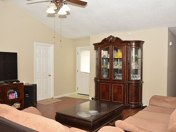 2nd image of 1732 Burnley Dr