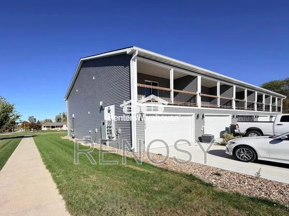 2103 Willis Ave, Perry, IA 50220
