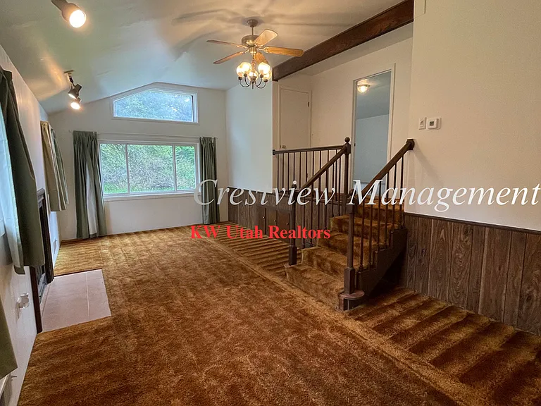 2225 E Fardown Ave — Photo 5