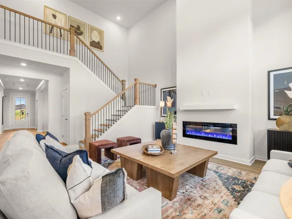 1114 Essem Dr, Murfreesboro, TN 37130