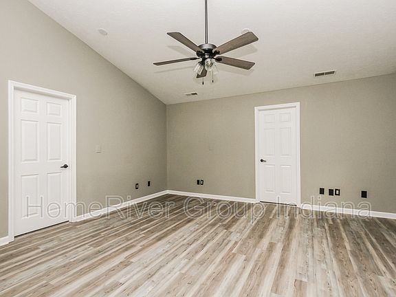 4th image of 1393 Sanner Dr