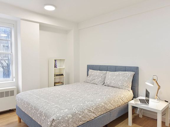 4th image of 166 W 75th St APT 209