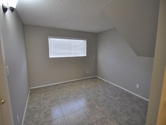 5th image of 3610 W Corrine Dr