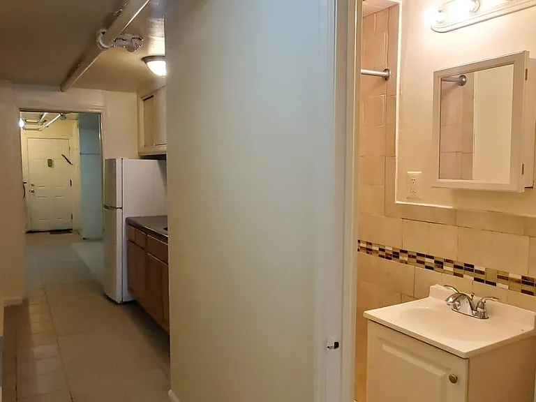 2106 Arthur Ave #LL — Photo 3