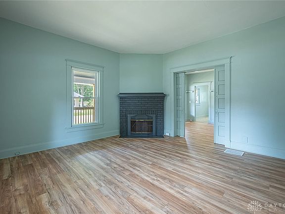 5th image of 19 McKinley St