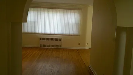 Rented by Laura A Noto LREB