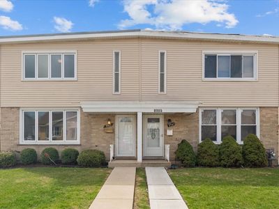 8955 Lyons St, Des Plaines, IL, 60016