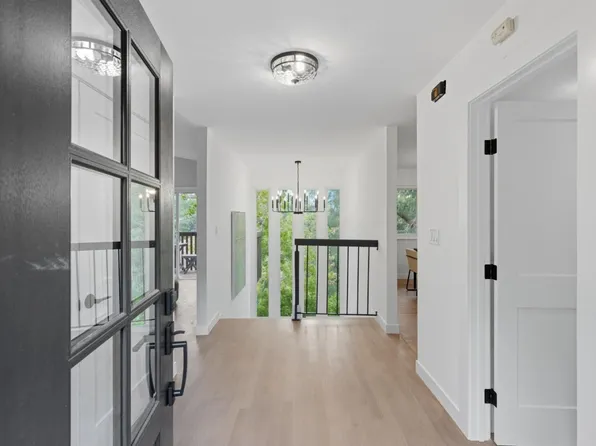 171 Exeter Ave, San Carlos, CA 94070