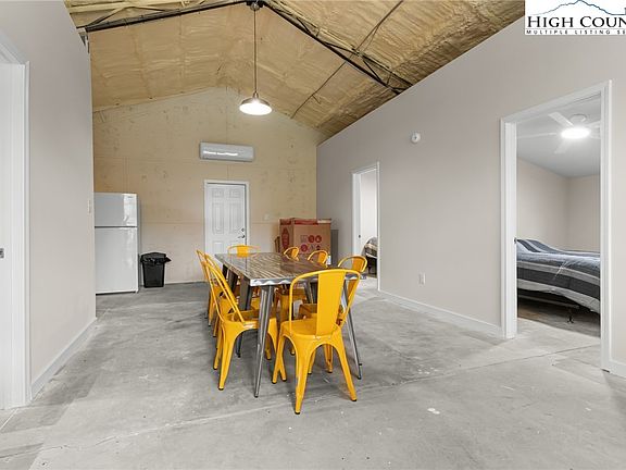 39th image of 339 Stillhouse Branch Road