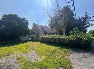 1050 Pocopson Rd, West Chester, PA 19382