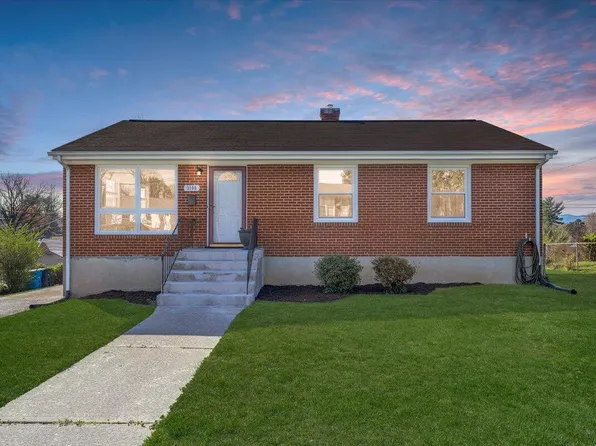3108 Keene St NW, Roanoke, VA 24017