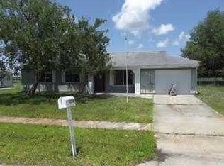 3535 Montclair Cir, North Port, FL 34287