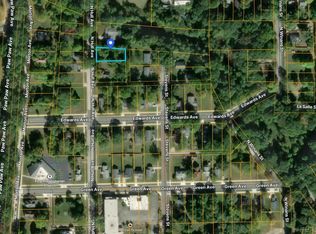 381 N Hull Ave, Benton Harbor, MI 49022
