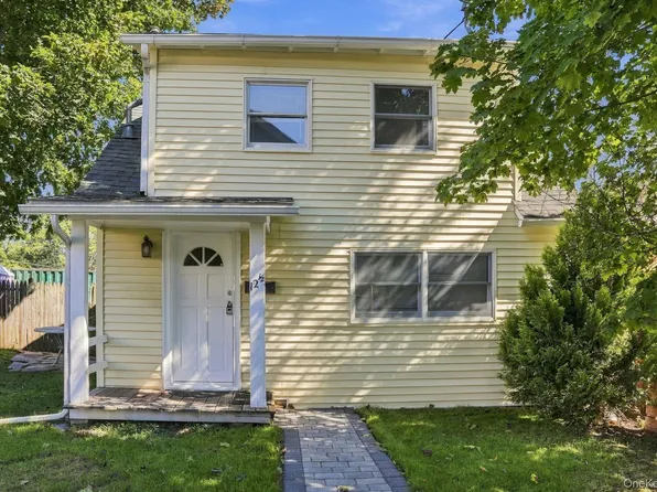 12 1/2 Schultz St, Pt Jervis, NY