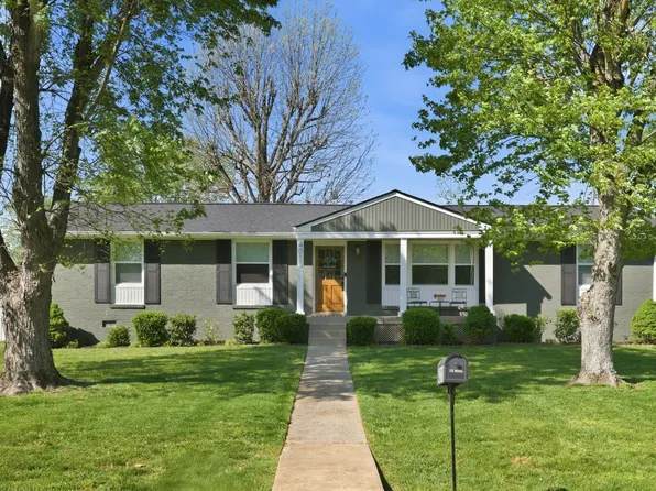 4011 Brookside Dr, Columbia, TN 38401