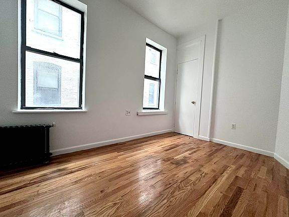 4th image of 248 Sherman Ave APT 33