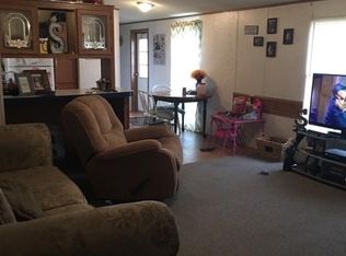 122 S State St, Frazeysburg, OH 43822