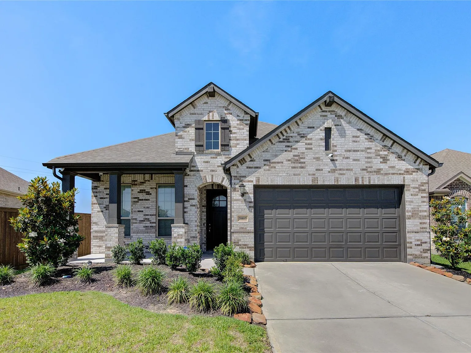 4 bed, 3.0 bath, 2047 sqft, $2,895 — Photo 3