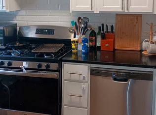 314 Lee St APT 2, Evanston, IL 60202