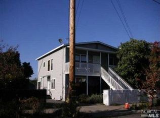 323 Hewett St, Santa Rosa, CA 95401