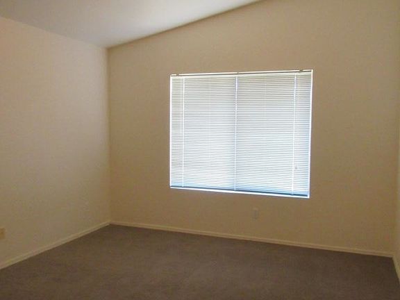 4th image of 2714 N 90th Dr