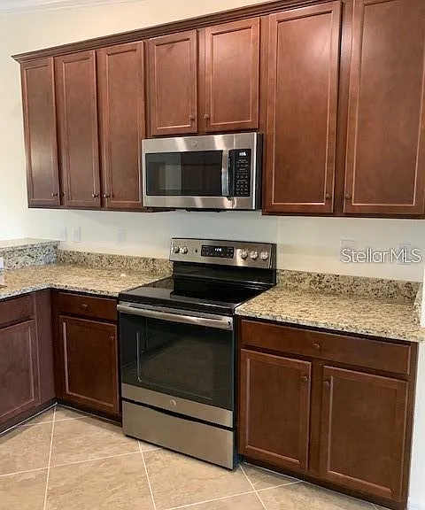 5567 Palmer Cir #202 — Photo 9