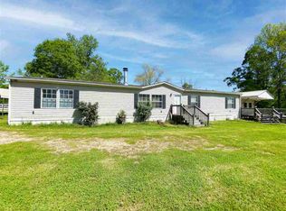 2920 Newman Rd, Edwards, MS 39066