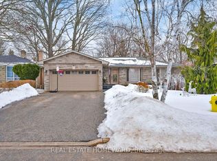 34 Delair Cres #W/O, Markham, ON L3T 2M4