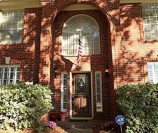 2nd image of 16219 Willowpark Dr