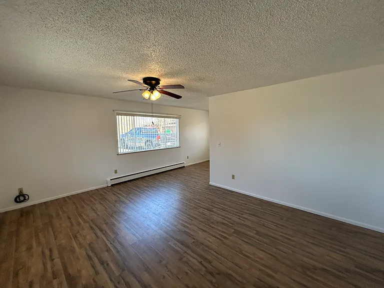 441 Independent Ave #1 — Photo 3